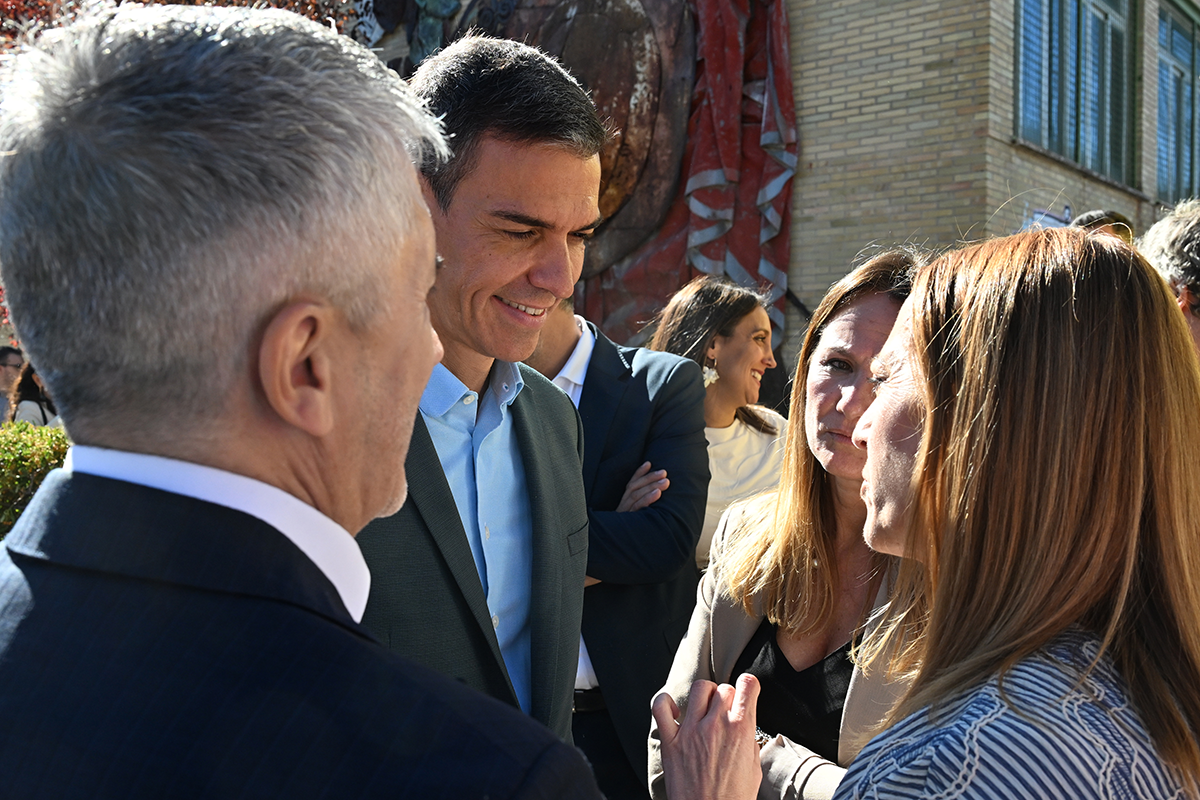 El presidente del Gobierno, junto al ministro del Interior y la directora general de Protección Civil y Emergencias