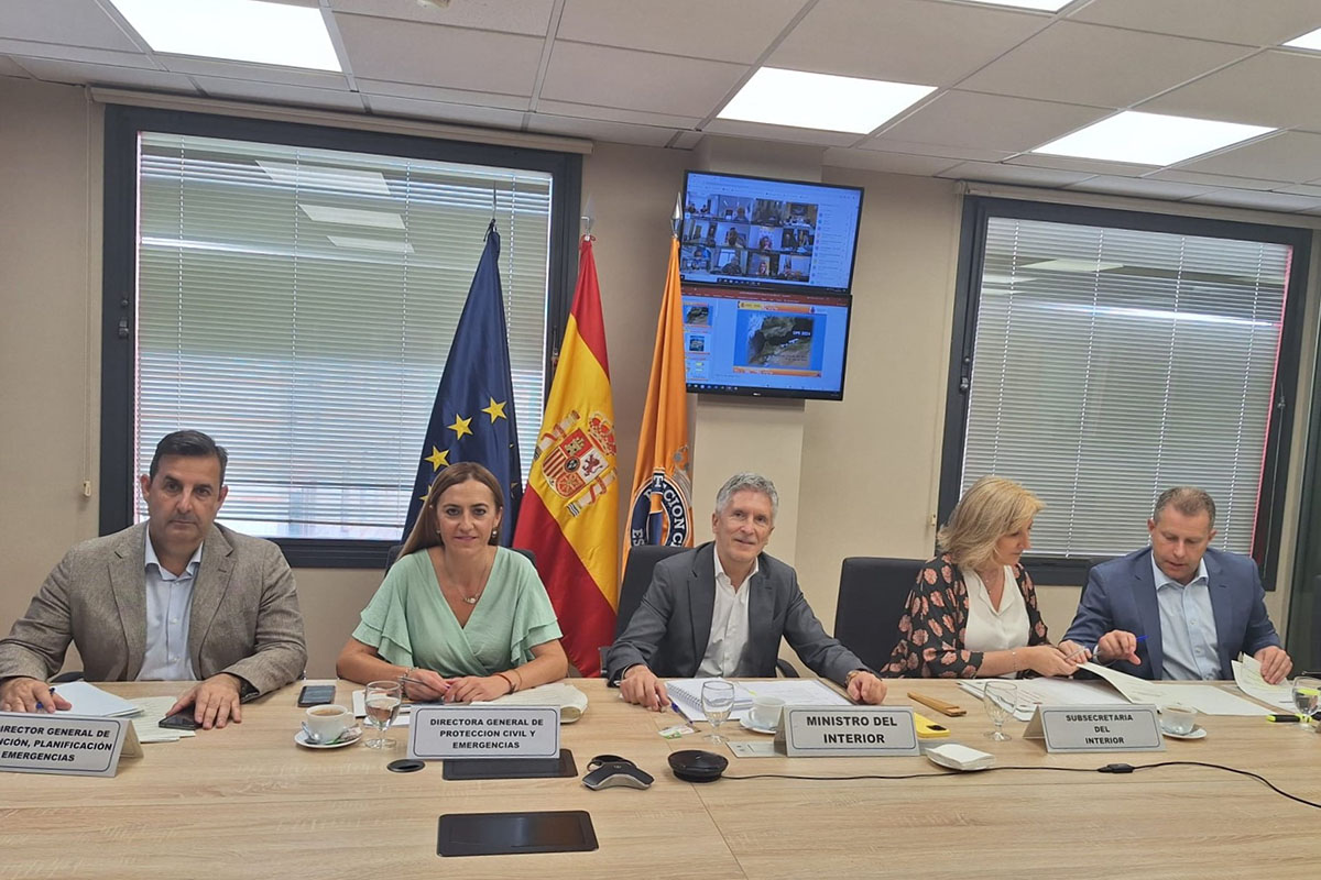 Participantes en la reunión sobre la OPE 2024