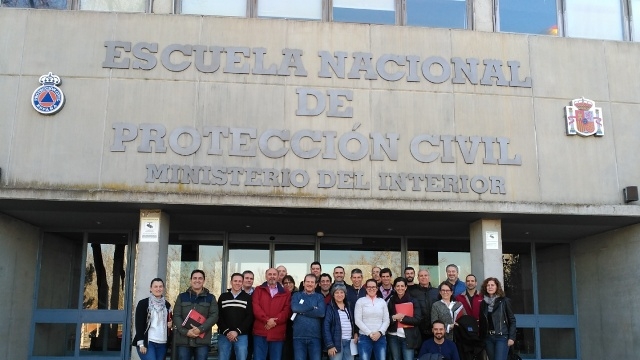 alumnos en la Escuela Nacional de Protección Civil en XI curso curso de diseño e implantación de planes de autoprotección en edificios e instalaciones industriales