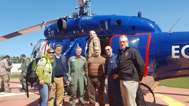 foto de equipo participa en la Jornada sobre extinción de incendios forestales organizada por el MAPAMA en Tabuyo