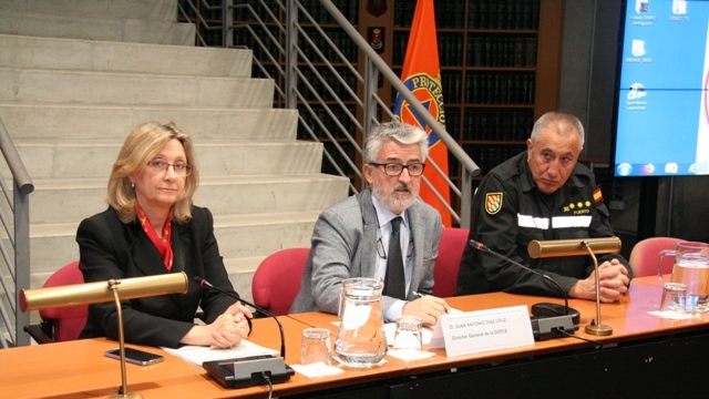 el director general de Protección Civil y Emergencias Juan Díaz Cruz ha estado presente en estas jornadas