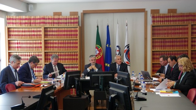 foto de los asistentes en la reunión de cooperación en materia de Protección Civil