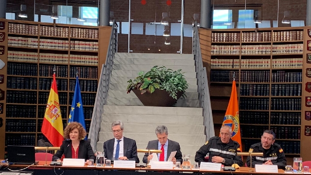 el director general de Protección Civil y Emergencias, Leonardo Marcos en el VII Curso de Gestión de Catástrofes de la UME