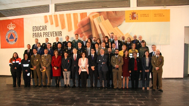 la foto de todas las personas que han recibido las Medallas al Mérito de Protección Civil 2019