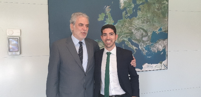 Chrystos Stylianides y Alberto Herrera