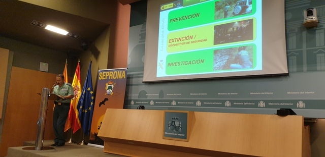 el coronel de la Jefatura del Seprona, Francisco Monedero en la presentación