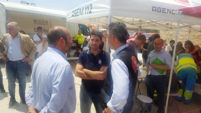 el director general de Protección Civil y Emergencias, Alberto Herrera, en la zona afectada de Cadalso de los Vidrios