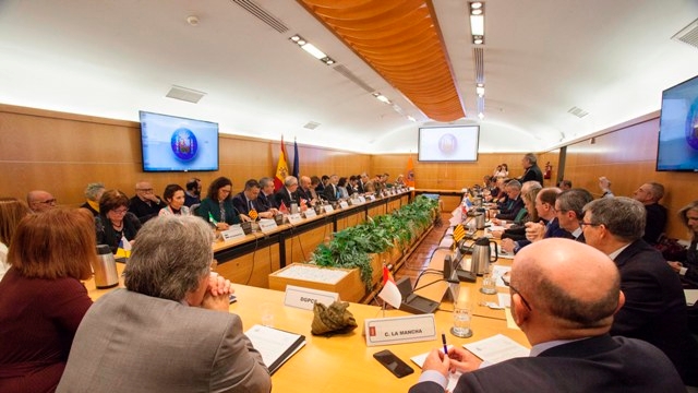 reunión de todos los asistentes