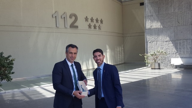 el director general de Protección Civil y Emergencias del Ministerio del Interior, Alberto Herrera Rodríguez con el viceconsejero de Presidencia Carlos Novillo Piris