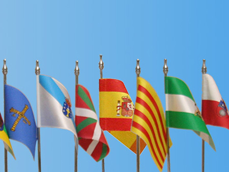 Imagen banderas de las CCAA