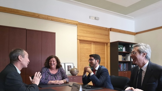 reunión de la directora de Justicia e Interior de Aragón y el director general